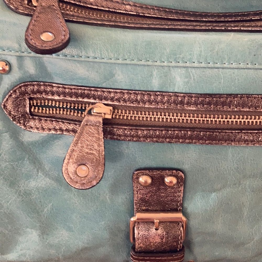 Tano Handbag - Picture 2 of 13
